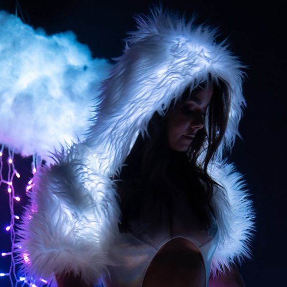 Dreamscape Light Up Shrug - Picture 1 of 2